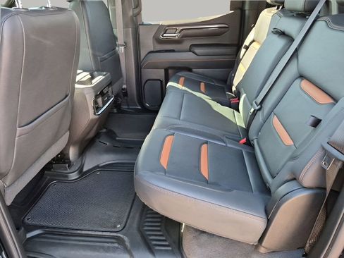 Used 2023 GMC Sierra 1500 AT4 w/ Technology Package image 20
