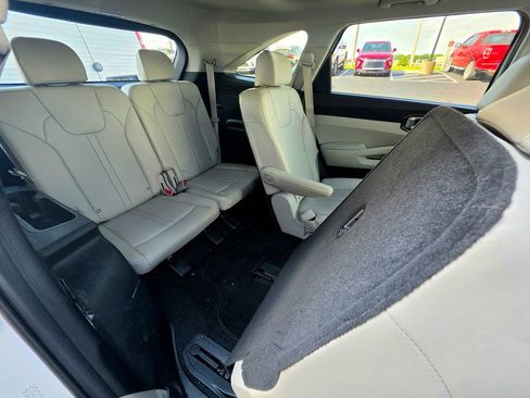 Used 2022 Kia Sorento EX w/ Panoramic Sunroof Package AWD/4WD image 61
