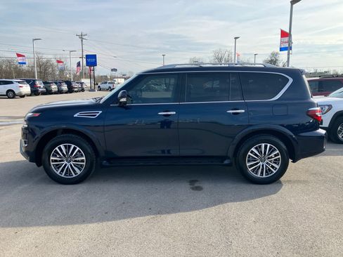 Used 2024 Nissan Armada SL w/ Cargo Package image 4