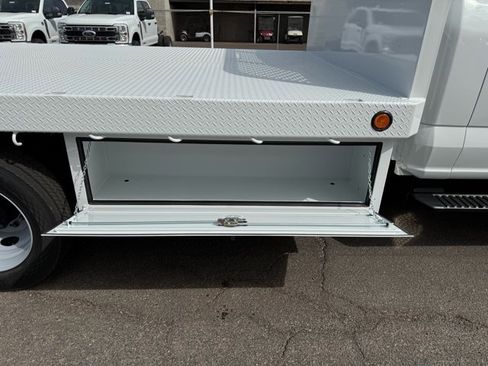 New 2025 Ford F550 2WD Regular Cab Super Duty image 7