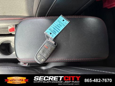 Used 2021 Jeep Compass Trailhawk AWD/4WD image 39