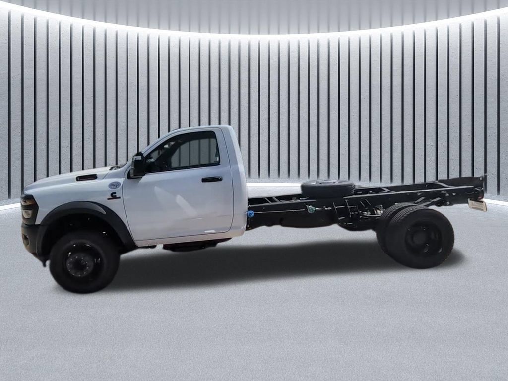 New 2026 RAM 4500 Tradesman AWD/4WD image 6