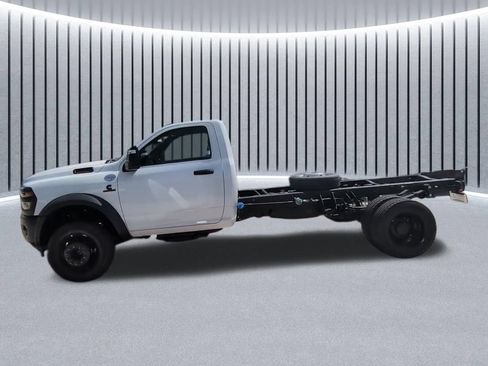 New 2026 RAM 4500 Tradesman AWD/4WD image 6