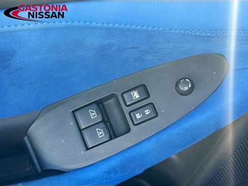Used 2025 Nissan Z Performance w/ Floor Mat Package image 23