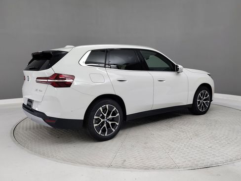 New 2026 BMW X3 xDrive30 image 6