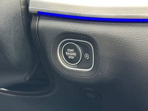 Used 2024 Mercedes-Benz GLS 450 4MATIC image 24