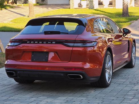 Used 2021 Porsche Panamera 4 image 42
