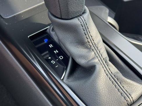 Used 2025 Toyota Camry LE w/ Convenience Package FWD image 14