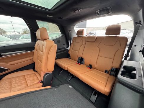 New 2025 Kia Telluride SX X-Line image 9