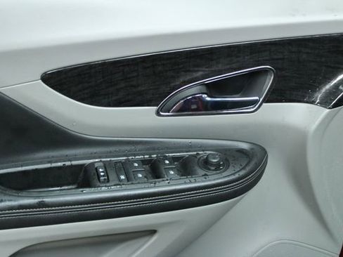 Used 2016 Buick Encore Convenience image 11