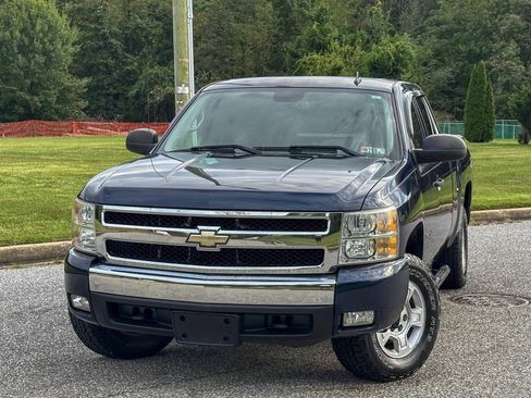 Used 2008 Chevrolet Silverado 1500 LT w/ Power Pack Plus image 4