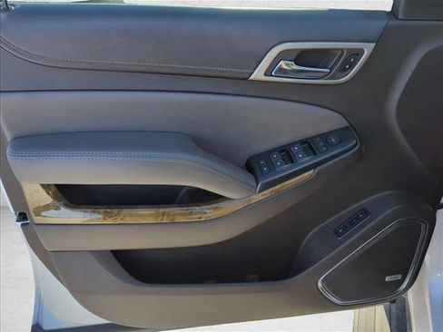 Used 2017 GMC Yukon XL Denali w/ Open Road Package image 7