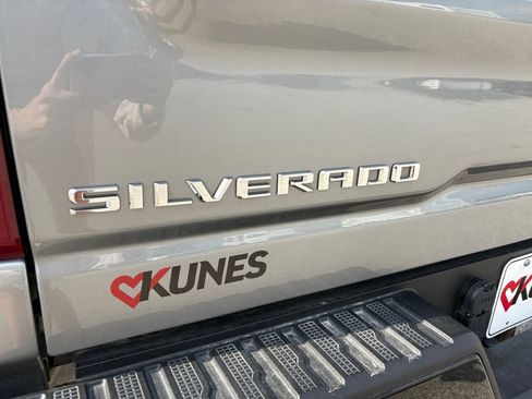 Used 2025 Chevrolet Silverado 2500 Custom w/ Custom Convenience Package AWD/4WD image 45