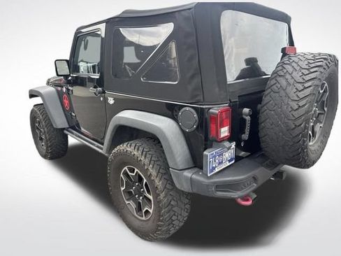 Used 2015 Jeep Wrangler Rubicon AWD/4WD image 6