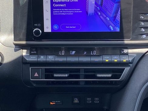 Certified 2025 Toyota Camry LE FWD image 31