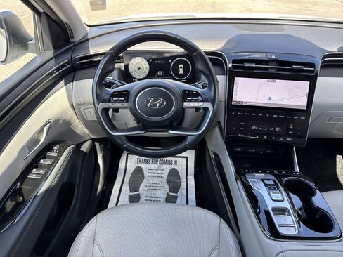 Used 2022 Hyundai Tucson Limited image 17