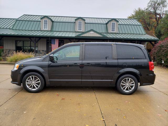Used 2016 Dodge Grand Caravan SE FWD image 9