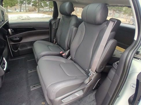 New 2026 Kia Carnival SX Prestige FWD image 23