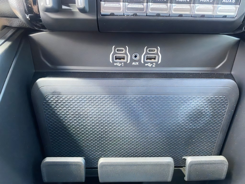 Used 2025 RAM 2500 Big Horn AWD/4WD image 25