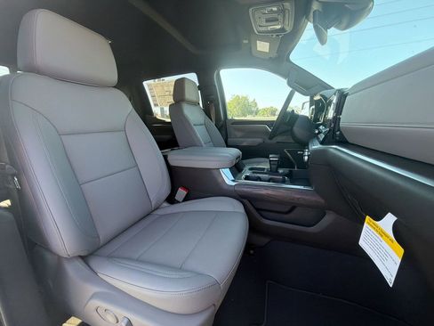 New 2026 GMC Sierra 1500 SLT w/ SLT Premium Package AWD/4WD image 15