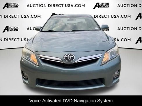 Used 2011 Toyota Camry Hybrid FWD image 2