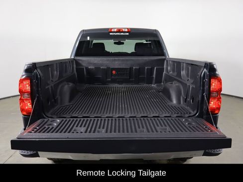 Used 2018 Chevrolet Silverado 1500 LT RWD image 17