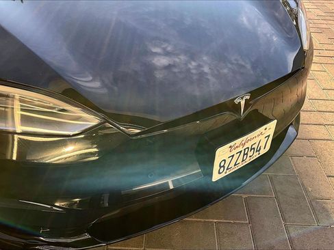 Used 2022 Tesla Model S Plaid image 29