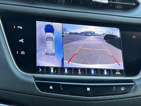 Used 2020 Cadillac XT5 Premium Luxury image 36