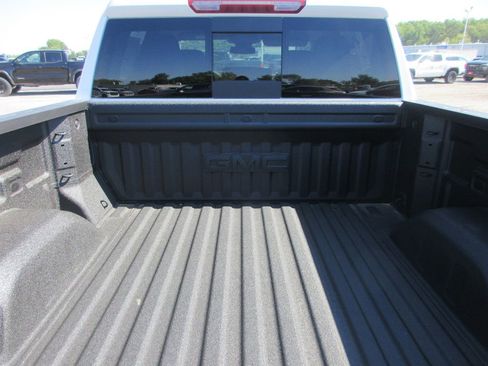 New 2026 GMC Sierra 1500 SLT w/ SLT Premium Plus Package AWD/4WD image 7
