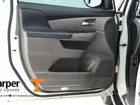 Used 2015 Honda Odyssey EX-L image 55