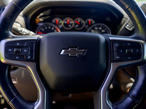 Used 2020 Chevrolet Silverado 1500 RST w/ All-Star Edition RWD image 12