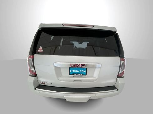 Used 2017 GMC Yukon Denali w/ Open Road Package AWD/4WD image 7
