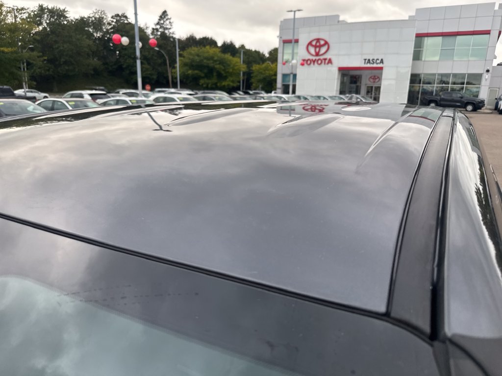 Used 2025 Toyota Highlander LE AWD/4WD image 47