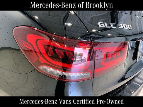Certified 2021 Mercedes-Benz GLC 300 GLC 300 image 28