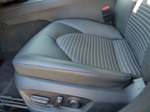 Certified 2024 Toyota Camry SE FWD image 20