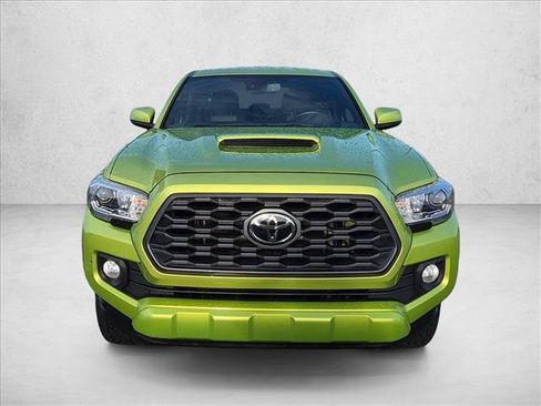 Used 2023 Toyota Tacoma TRD Sport AWD/4WD image 2