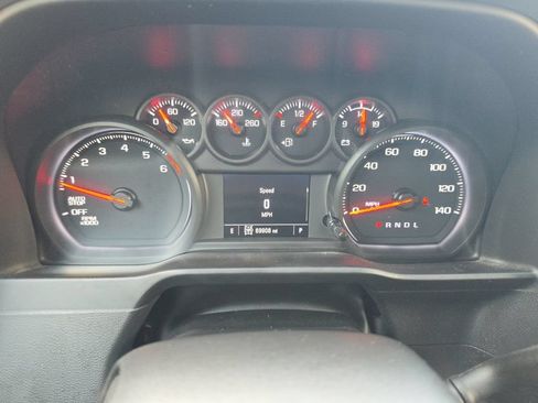 Certified 2020 Chevrolet Silverado 1500 Custom w/ Custom Value Package AWD/4WD image 9
