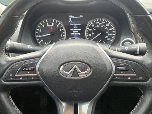 Used 2018 INFINITI Q50 Luxe w/ Sensory Package (Luxe) image 28