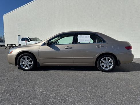 Used 2004 Honda Accord EX image 4