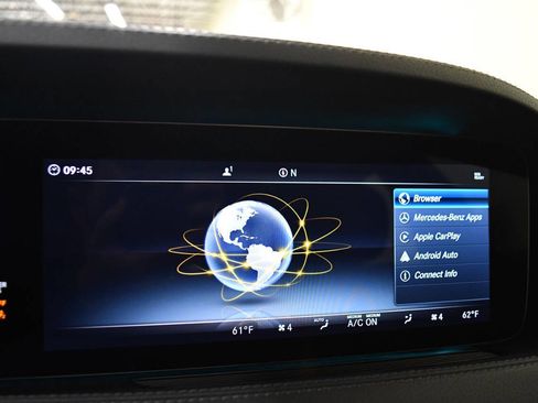 Used 2018 Mercedes-Benz S 560 4MATIC Sedan image 19