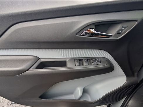 New 2027 Chevrolet Bolt LT w/ Comfort Package FWD image 12