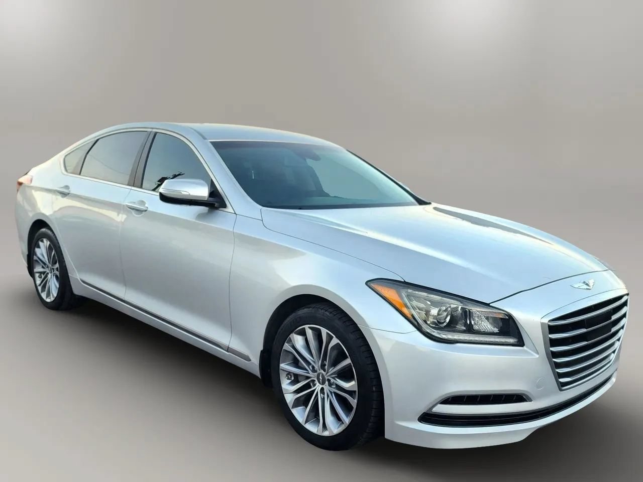 Used 2017 Genesis G80 3.8 RWD image 9