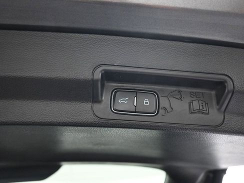 Used 2020 Ford Explorer Limited AWD/4WD image 62