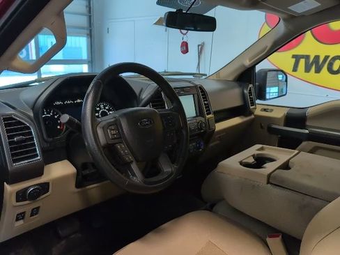 Used 2015 Ford F150 XLT w/ Equipment Group 301A Mid image 8