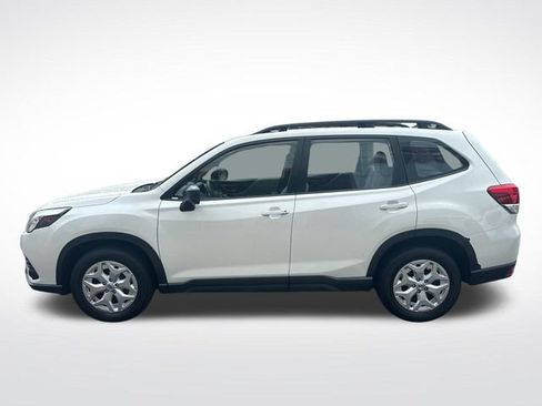 Used 2024 Subaru Forester AWD/4WD image 6