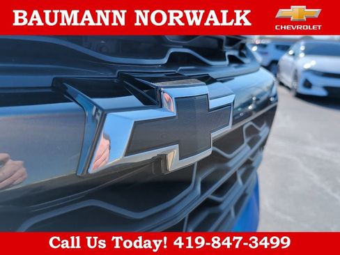 Used 2024 Chevrolet Blazer LT w/ Convenience Package FWD image 9