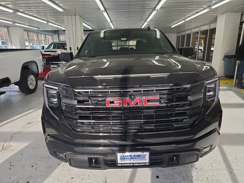 New 2026 GMC Sierra 1500 Elevation w/ LPO, Elevation Black Package image 8