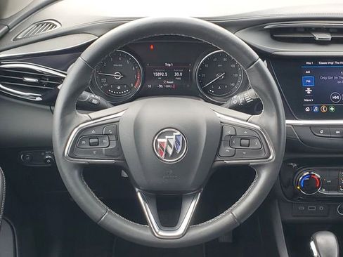 Used 2023 Buick Encore GX Preferred w/ Cold Weather Comfort Package FWD image 12