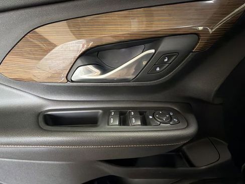 Used 2018 GMC Terrain SLE w/ Driver Convenience Package image 13