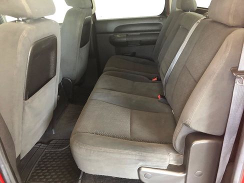 Used 2007 Chevrolet Silverado 2500 LT w/ 1LT Convenience Package AWD/4WD image 8